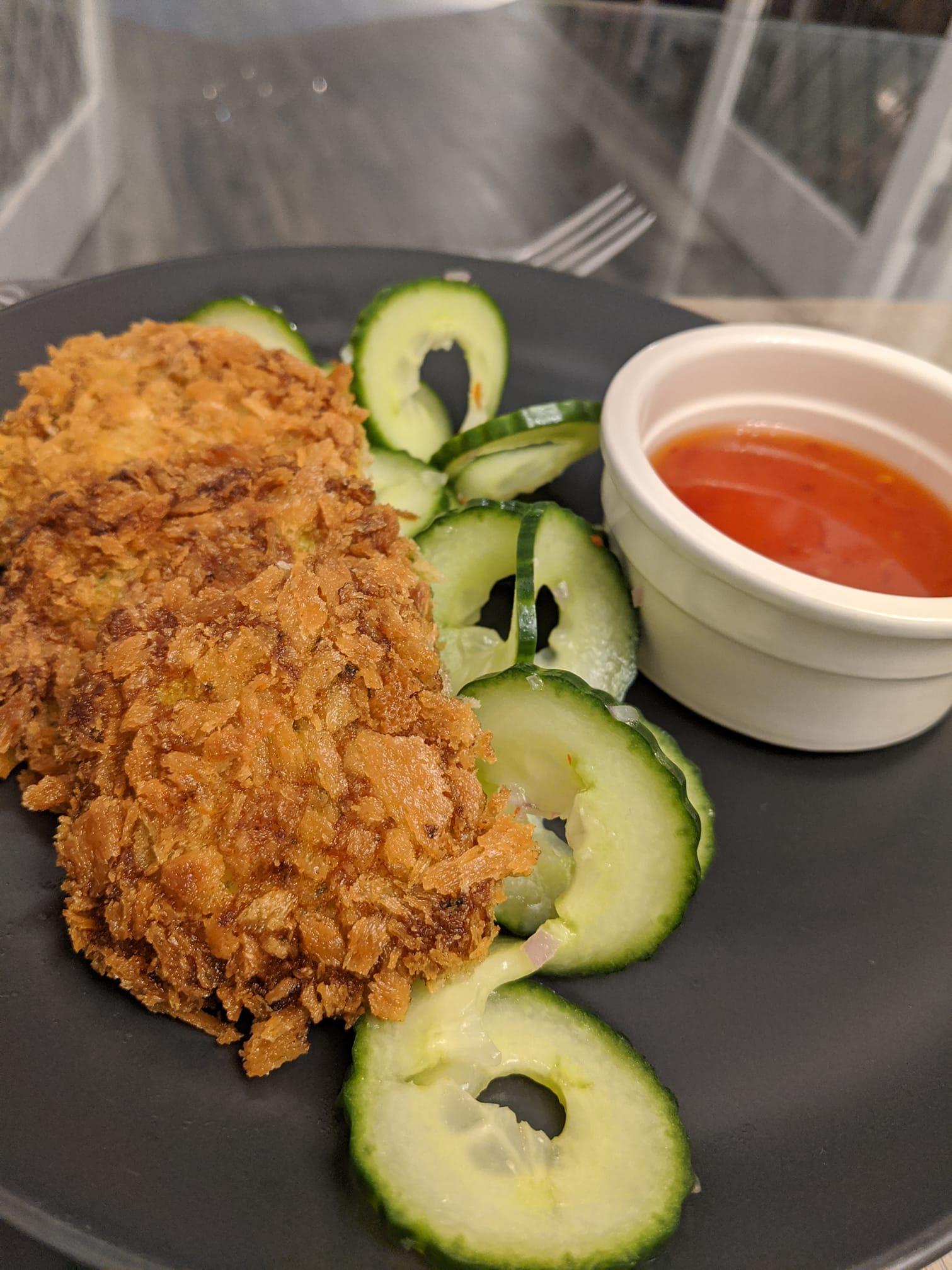 Crispy breaded cutlet with sweet chili sauce